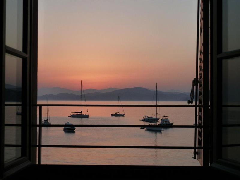 Perla Rossa Hotell LʼÎle-Rousse Exteriör bild